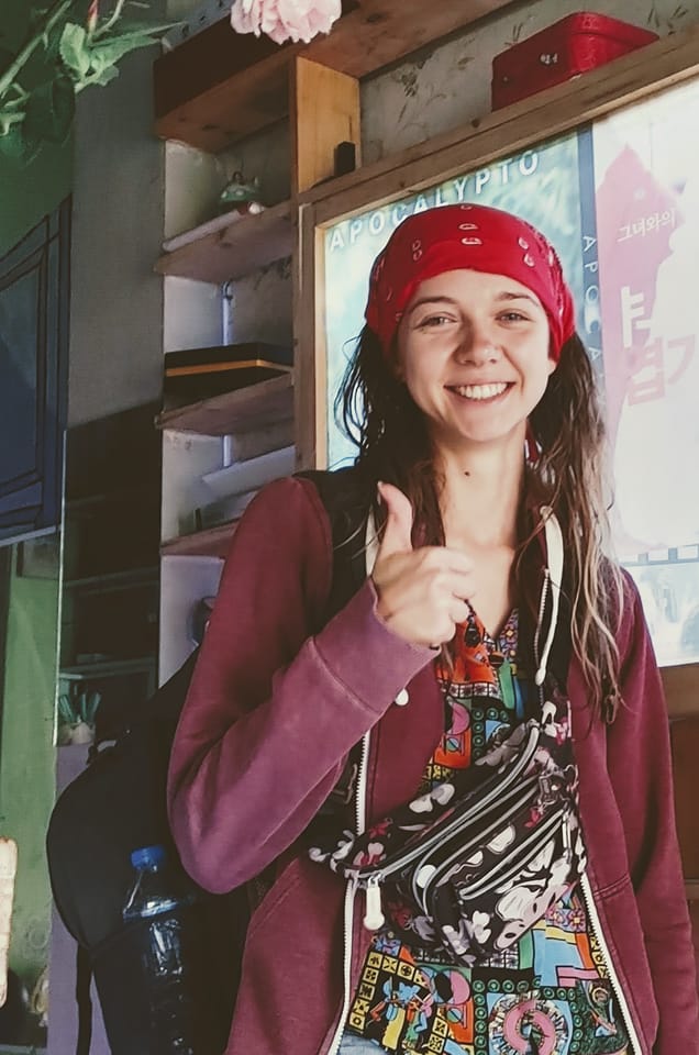 Netflix homestay cafe 3